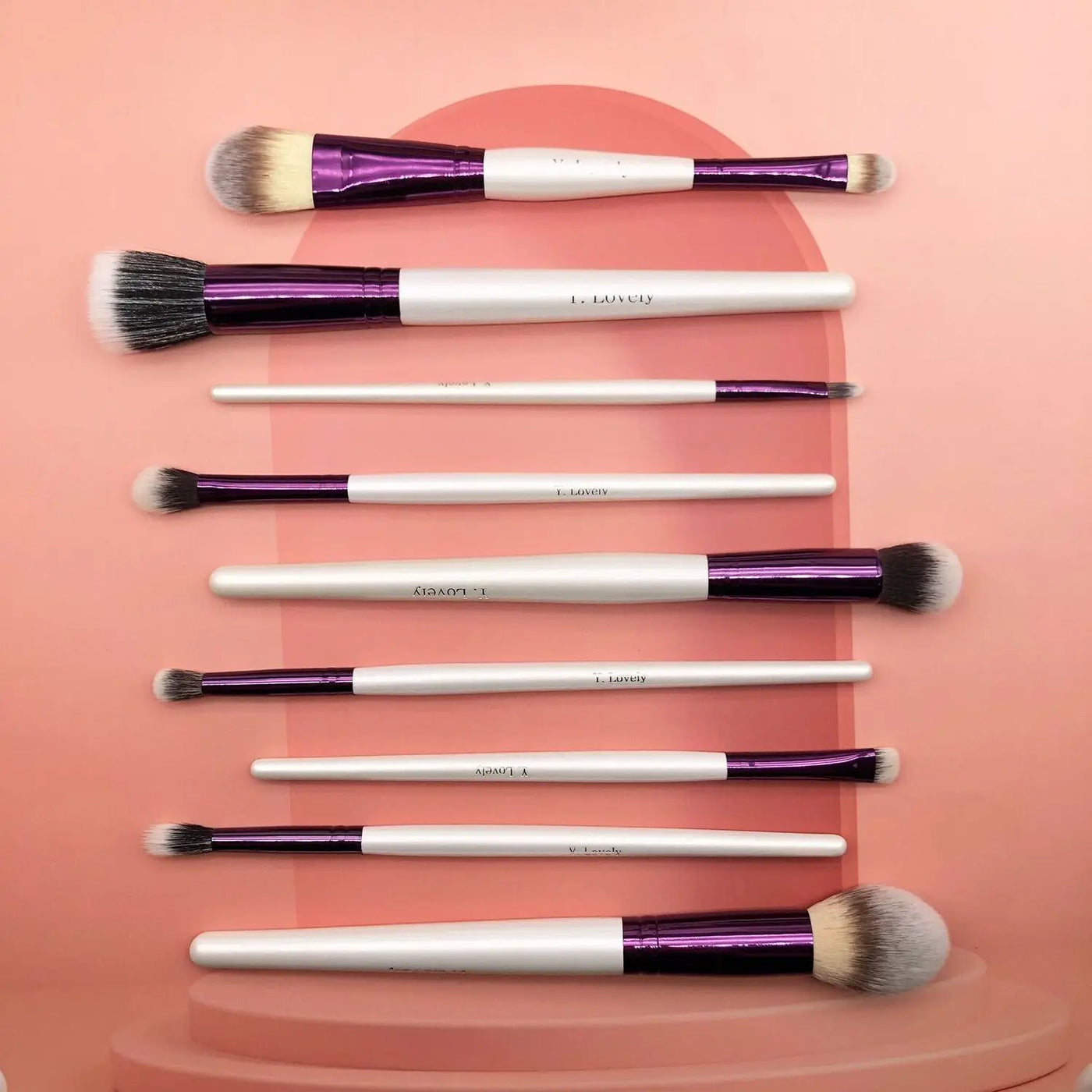 YLovely  luxurious  Soft Synthetic Natural High Quality Pearl White Foundation Contour Blending Maquiagem Make Up Brush Set Kit