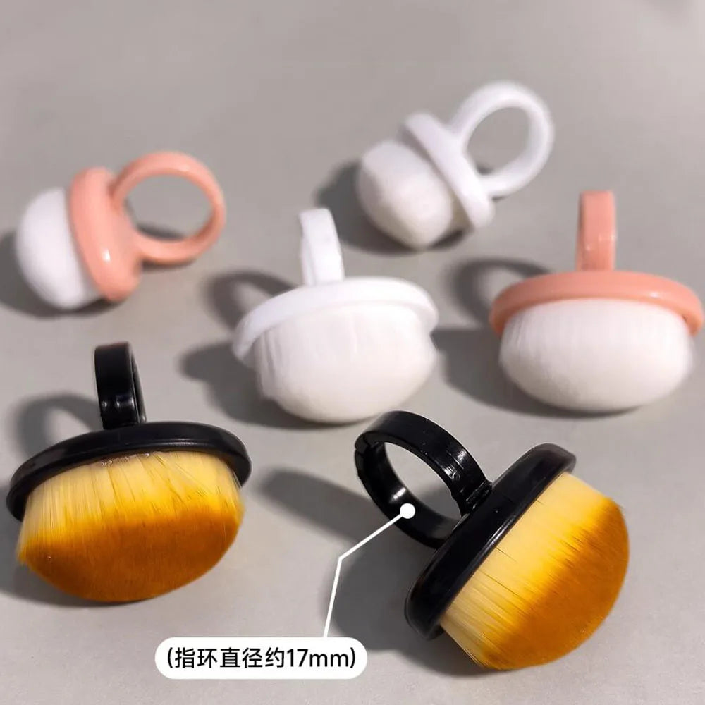 1Pcs Nail Art Dust Finger Ring Brush Oval Plastic Gel Polish Powder Remove Cleaning Tool For Beauty Makeup Manicure Accessories